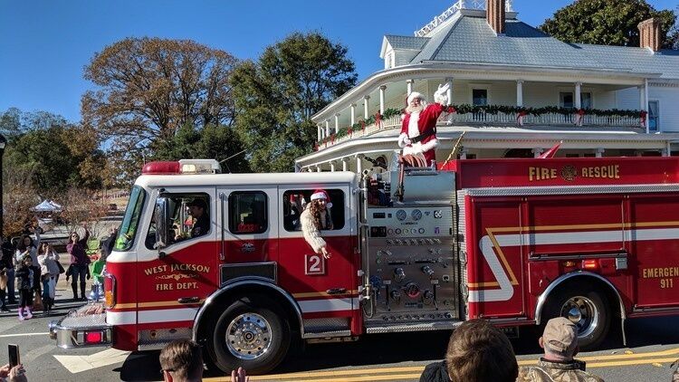 Make it a day at Celebrate the Holidays in Braselton